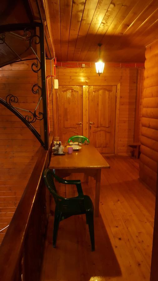 U Iriny Hotel Pizunda Ngoại thất bức ảnh