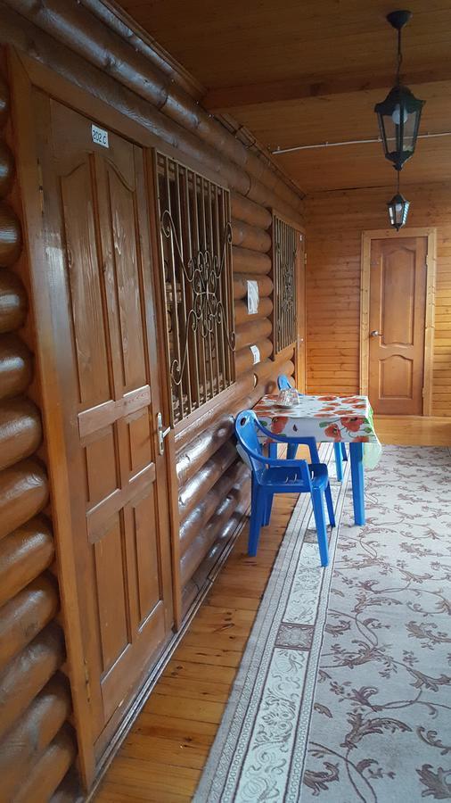 U Iriny Hotel Pizunda Ngoại thất bức ảnh
