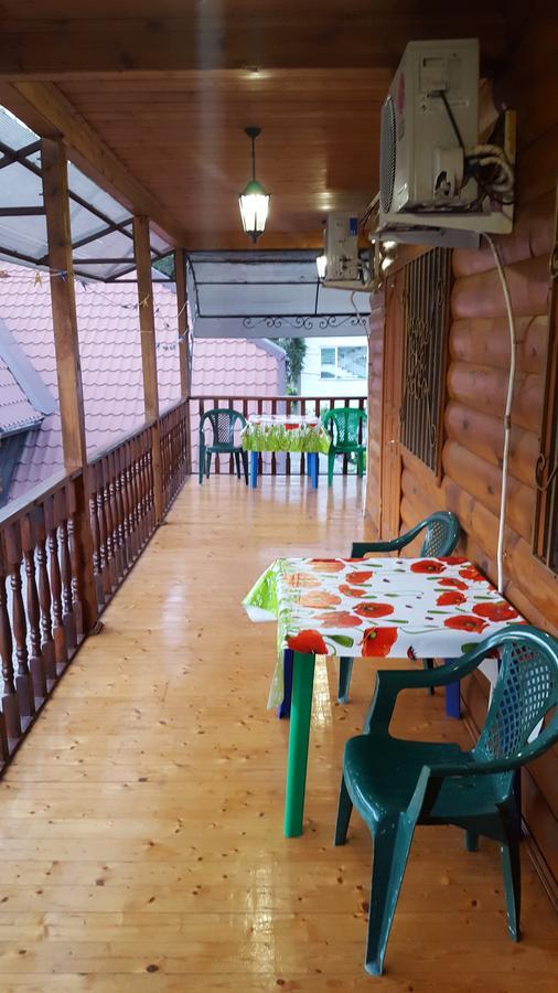 U Iriny Hotel Pizunda Ngoại thất bức ảnh